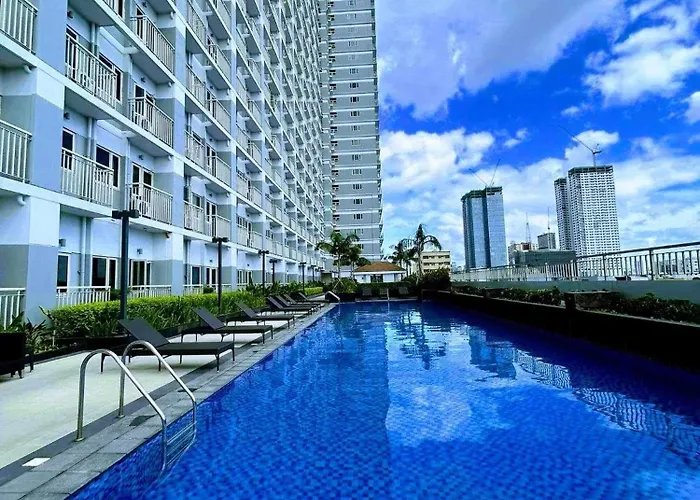 Coast Residences, Roxas Blvd, Pasay Apartment Manila